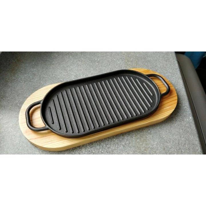 Presto Cast Iron Sizzler Tray with Wooden Base – Medium & Large