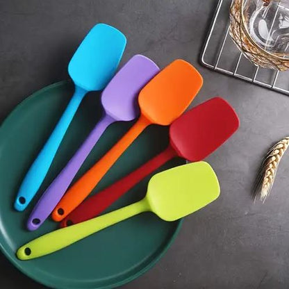 Large Silicone Spatula – Heat Resistant Kitchen Scraper (1 Piece)