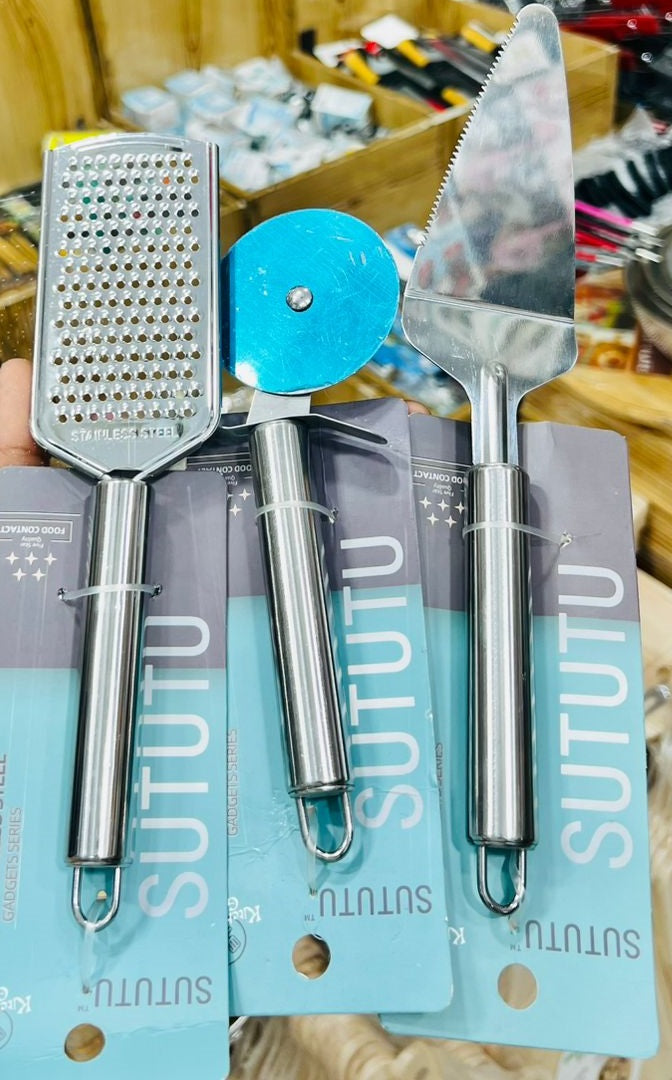 3-in-1 Kitchen Combo – Stainless Steel Cheese Grater, Pizza Slicer & Cake Lifter
