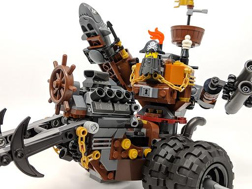 LEPIN MetalBeard's Heavy Metal Motor Trike Building Set – 852 Pcs | Set 45011