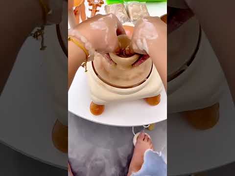 Pussy Cat Ceramic Machine - Kids Pottery Wheel Kit with Paints & Lamp